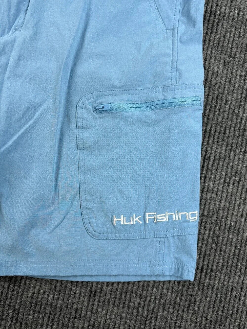 Huk Next Level Fishing Shorts Men XXL Performance Stretch Cargo Light Blue
